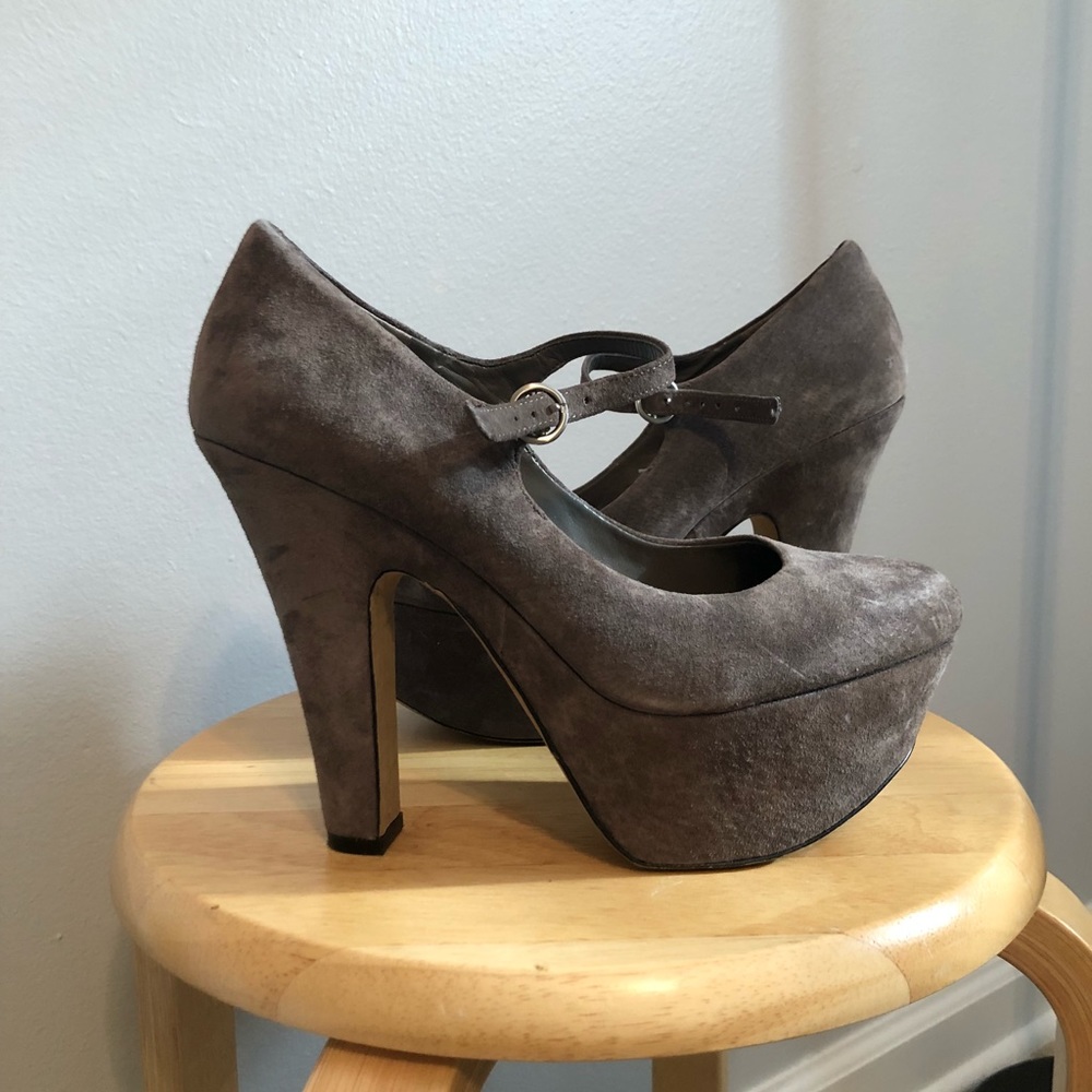 Jessica simpson Frenchi heel
